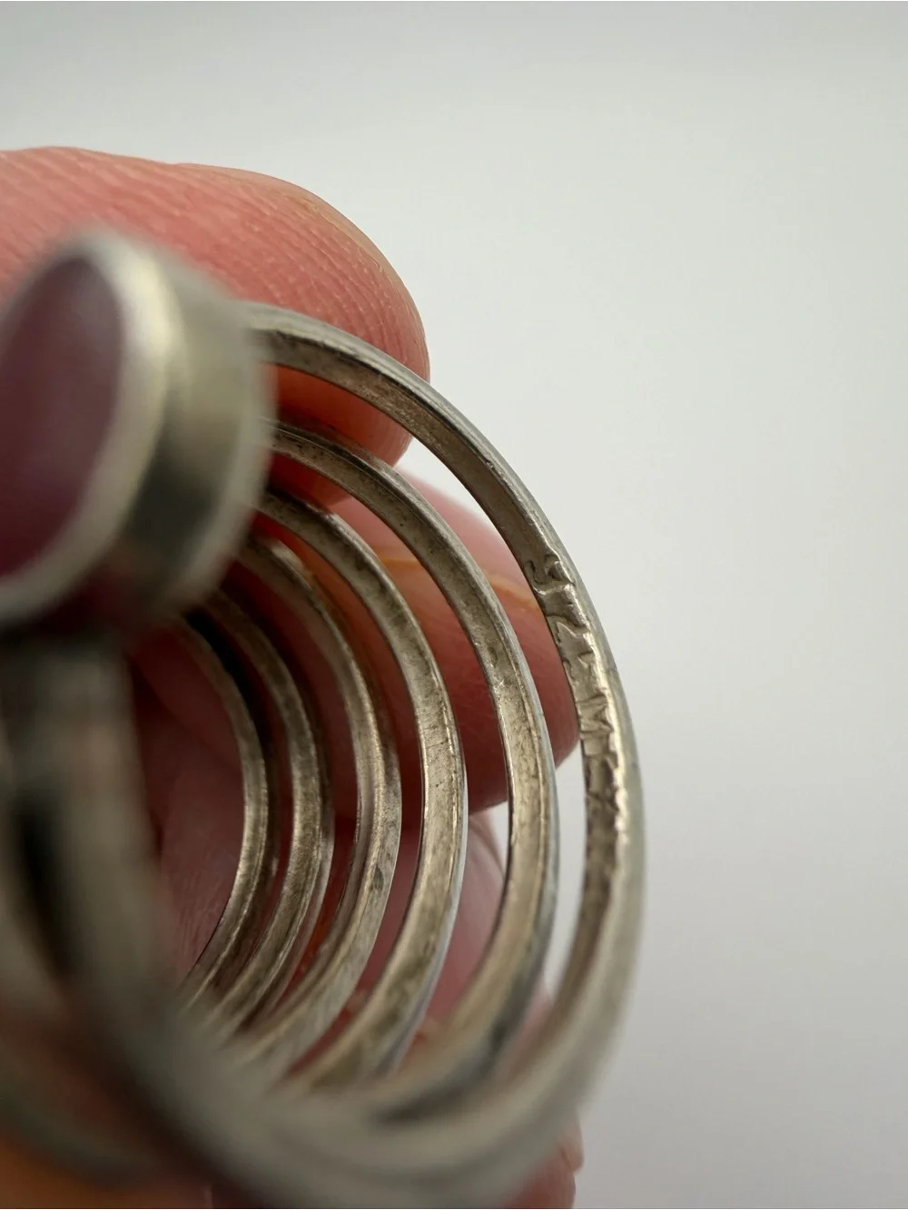 Sterling Silver Spiral Wrap Ring w/ Green and Red Enamel Cabochons Size 6 - 6.5g